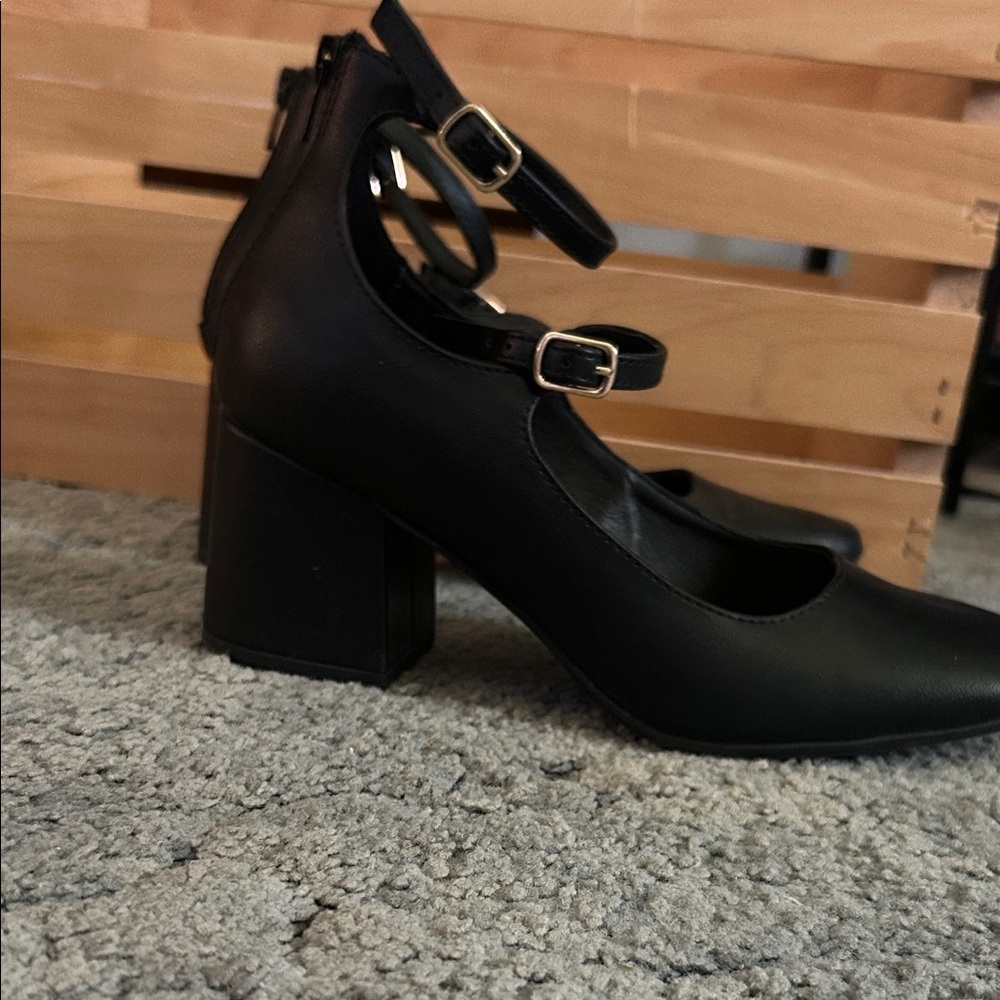 LC Lauren Conrad Double Strap Black Heels